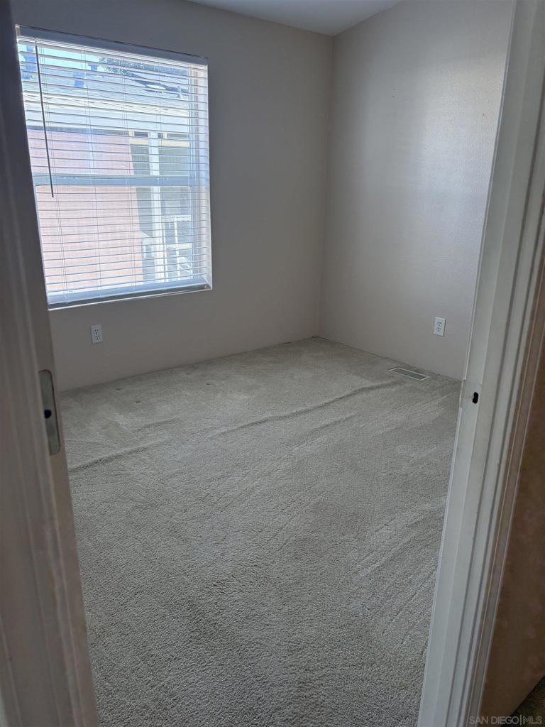 4838 1/2 Old Cliffs Road Property Photo 10