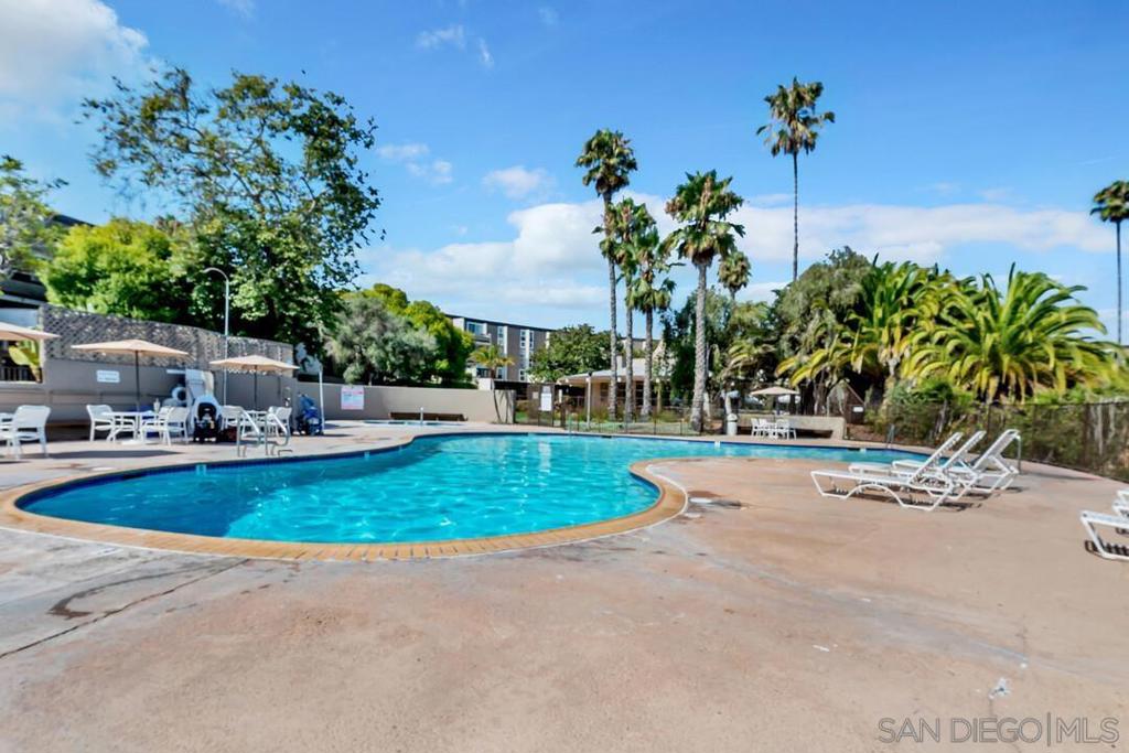 3050 Rue D'orleans 380 Property Photo 14