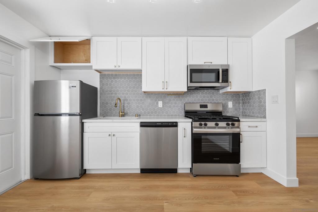 1016 18 15th Property Photo 9