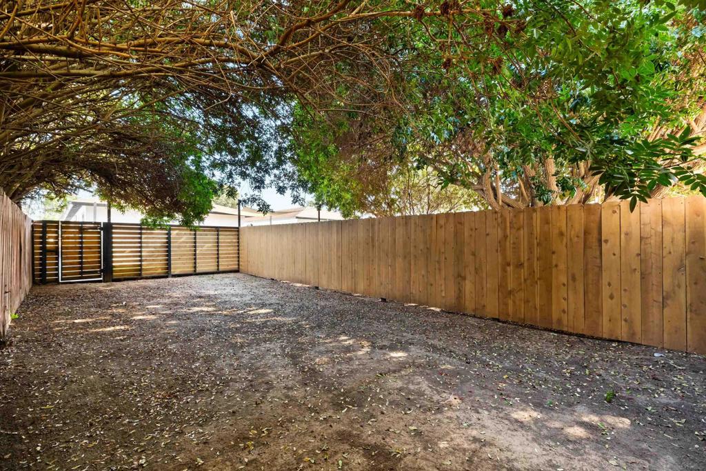 1016 18 15th Property Photo 17