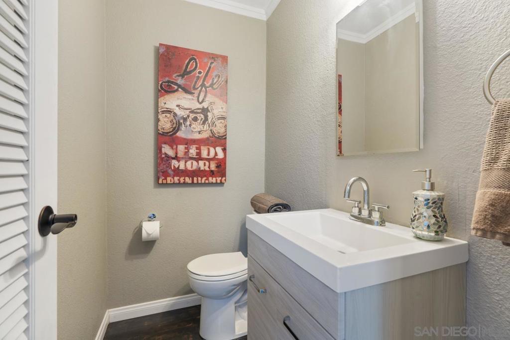 497 Mountain View Road Property Photo 11