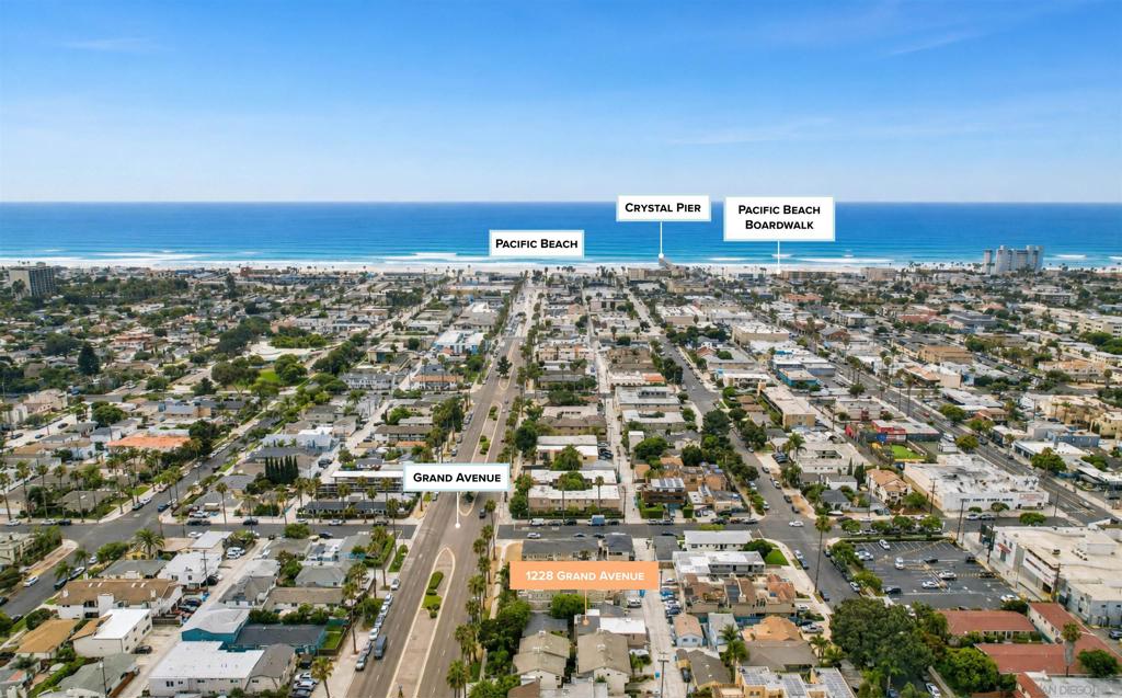 1228 Grand Property Photo 2