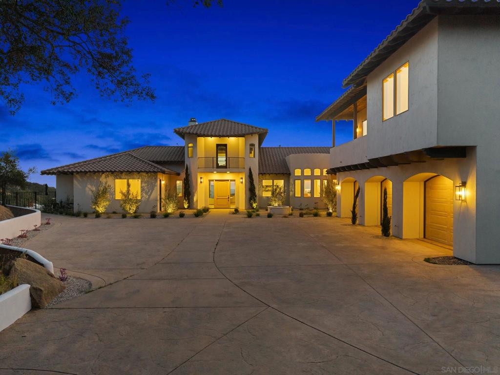 15711 Salida Del Sol Property Photo 1
