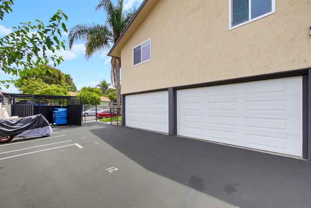 202 Willie James Jones Avenue Property Photo 13