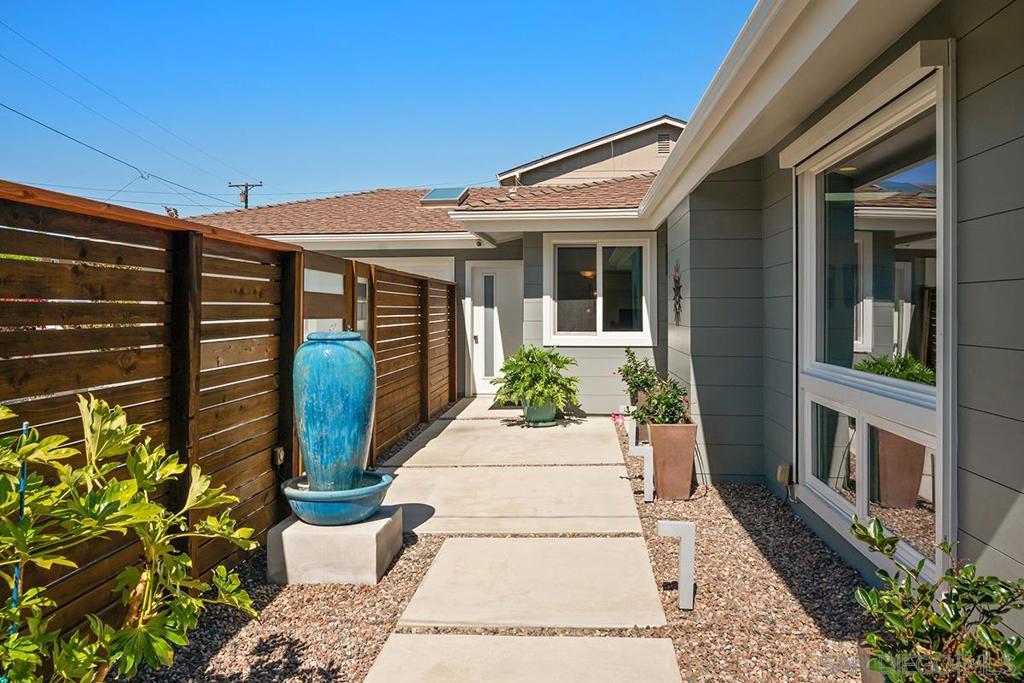 3541 Stetson Avenue Property Photo 2