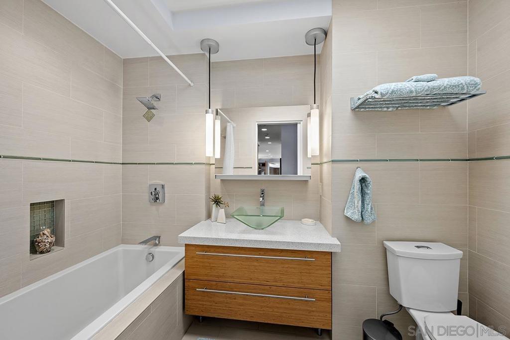 3541 Stetson Avenue Property Photo 21