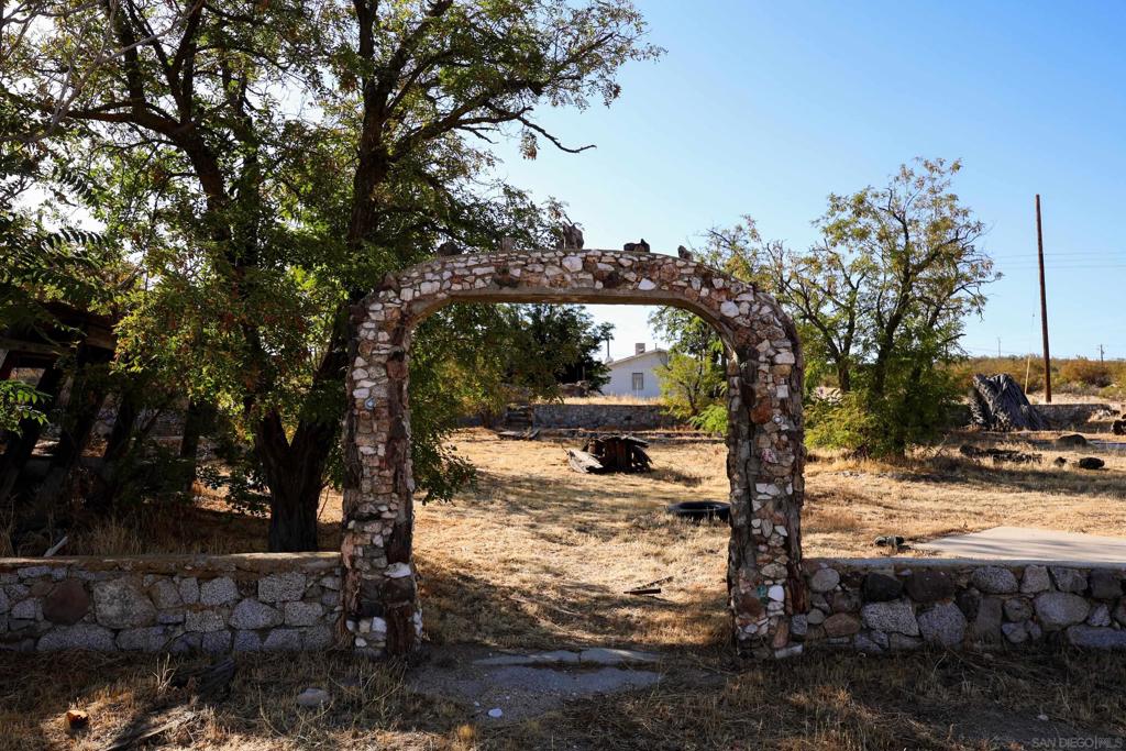 Bankhead Spring Old Highway 80 Property Photo 25