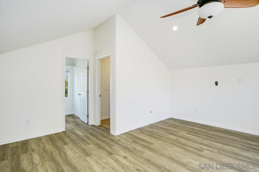 4721 Edgeware Rd. Property Photo 23