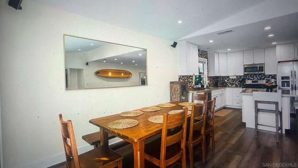260021510SD Property Photo 10