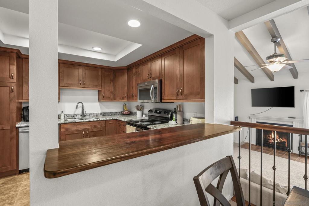 15839 Davis Cup Property Photo 13