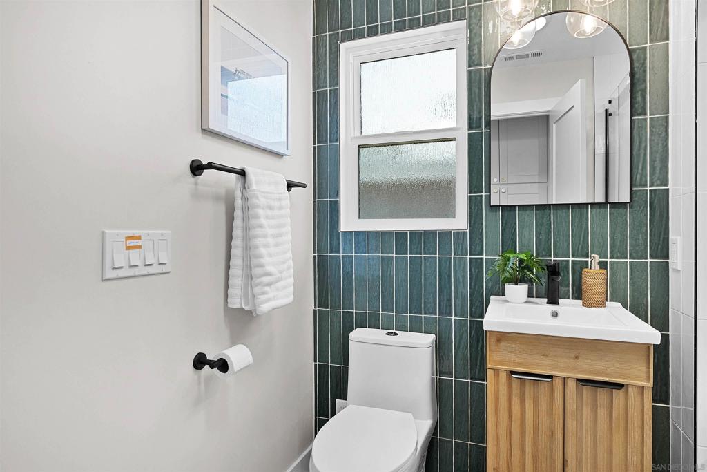 316 S Ditmar Property Photo 20