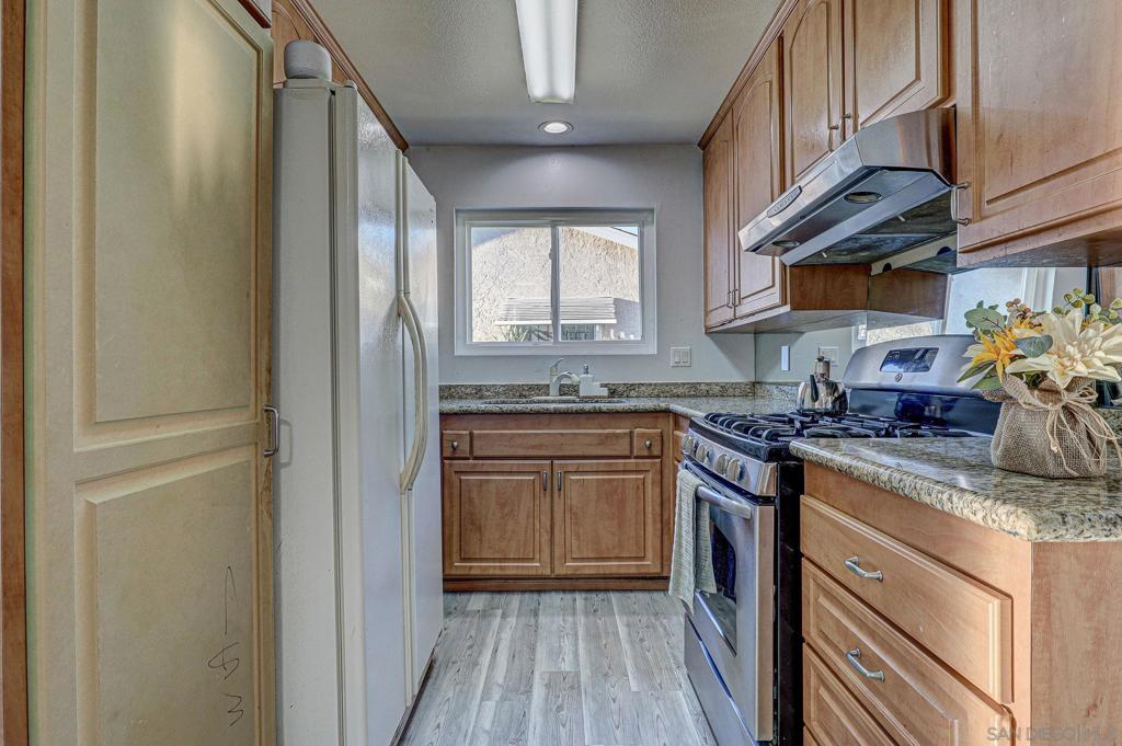 631 Charles Dr. Property Photo 14