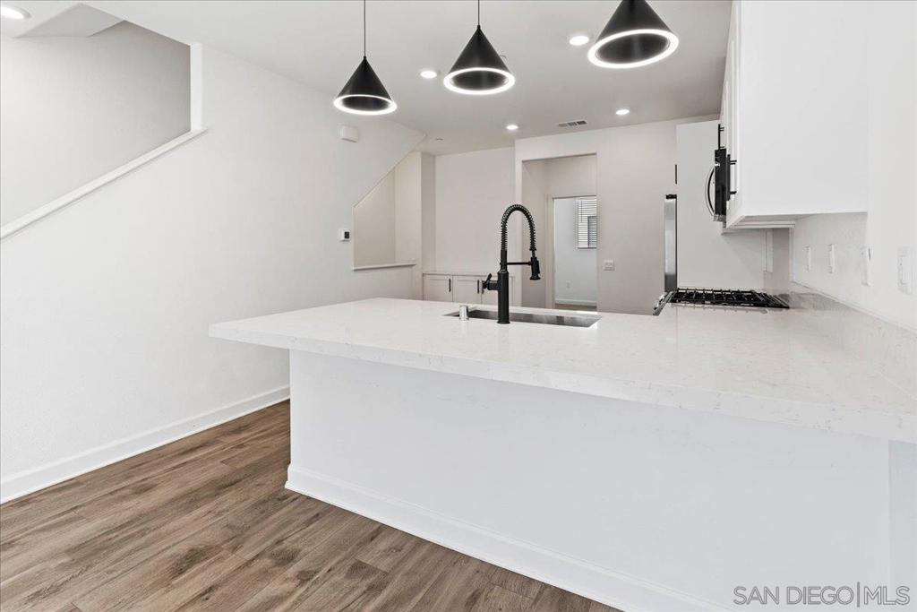 2052 Vela Ln Property Photo 13
