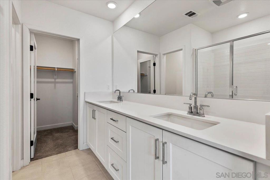 2052 Vela Ln Property Photo 22