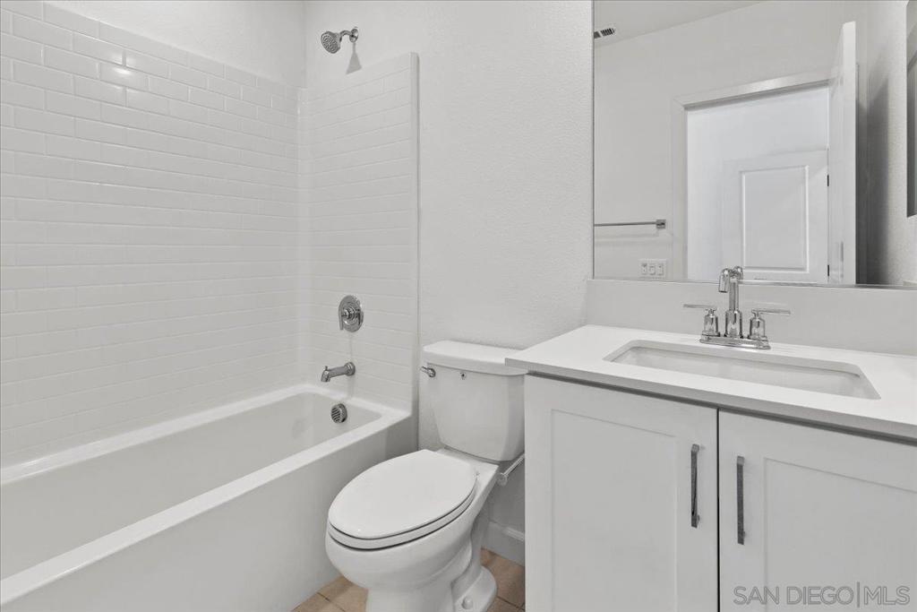 2052 Vela Ln Property Photo 24