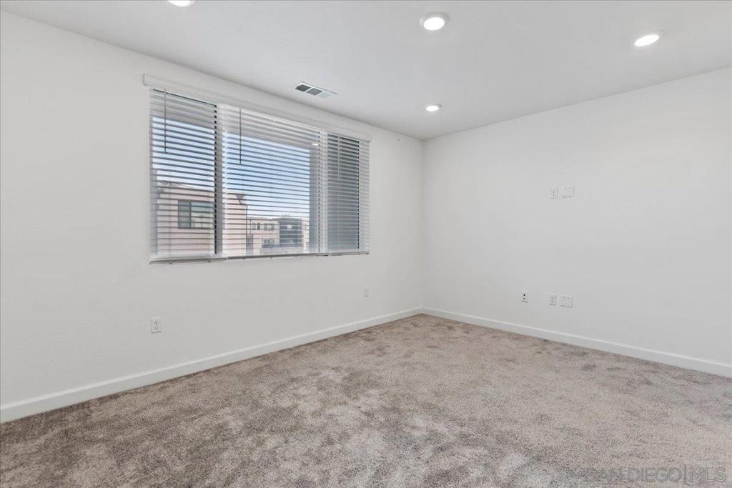 2052 Vela Ln Property Photo 29