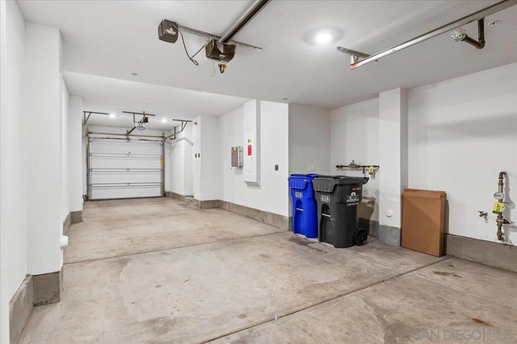 2052 Vela Ln Property Photo 38