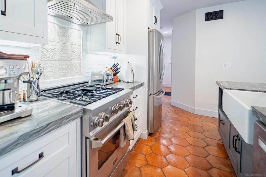 3635 Kite Property Photo 9