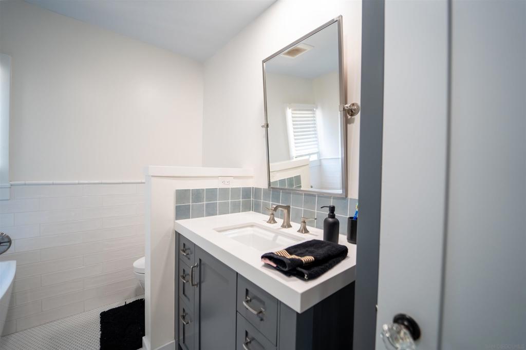 3635 Kite Property Photo 24