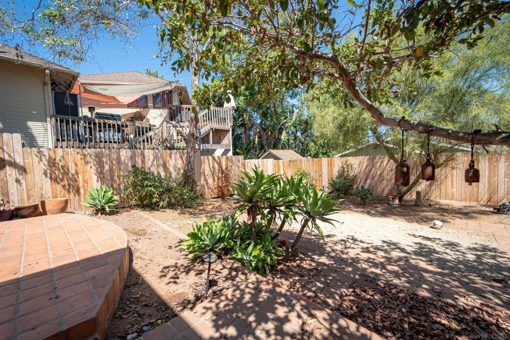 3635 Kite Property Photo 33