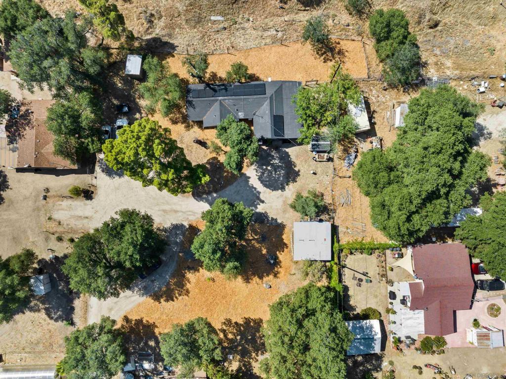 2156 Ruby Property Photo 35