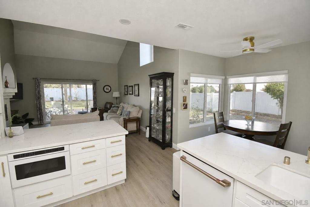 2954 Sage View Property Photo 20