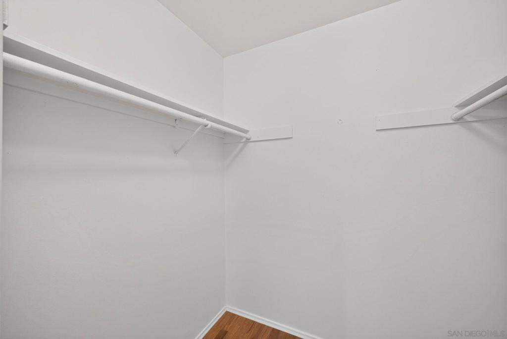 670 Mariposa Cir Property Photo 19