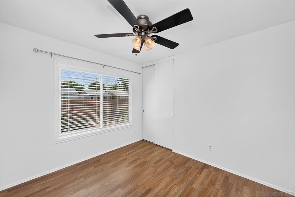 670 Mariposa Cir Property Photo 23
