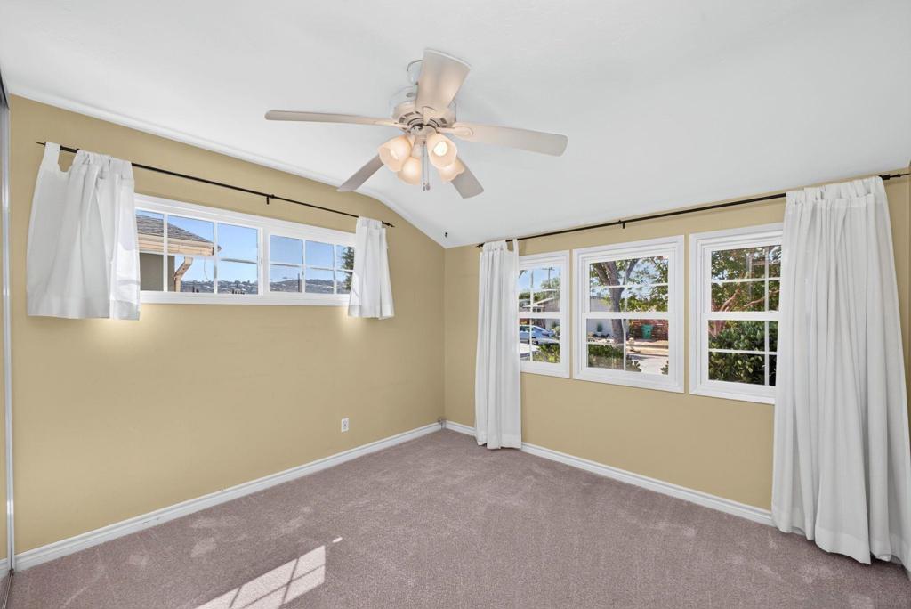 5434 Brunswick Ave Property Photo 32