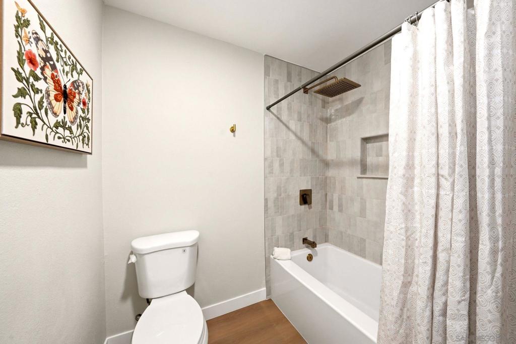 7751 Golfcrest Dr Property Photo 28