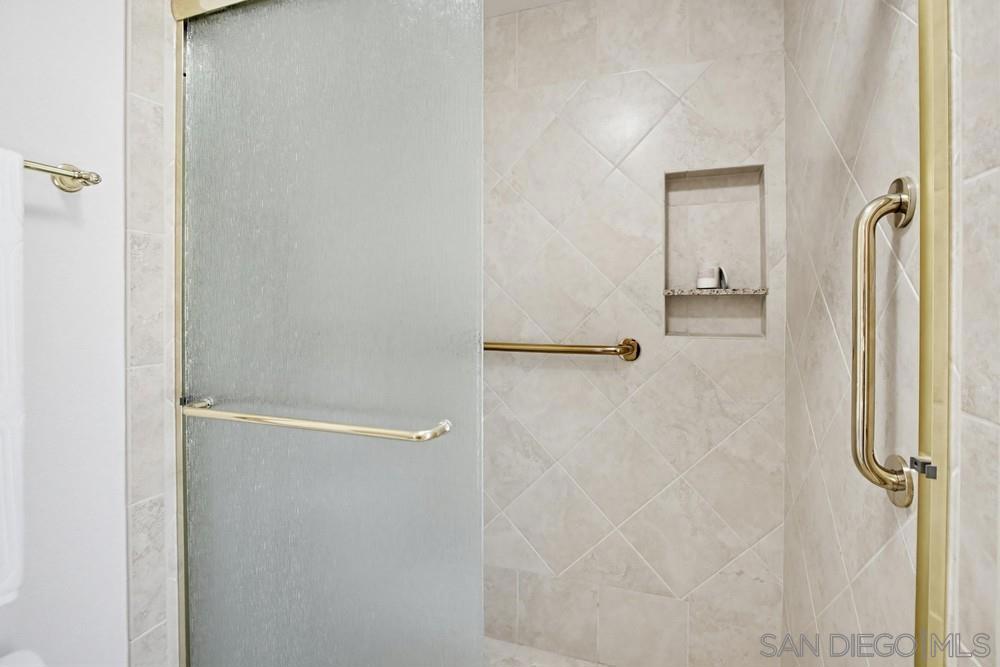 17539 Cumana Terrace Property Photo 30