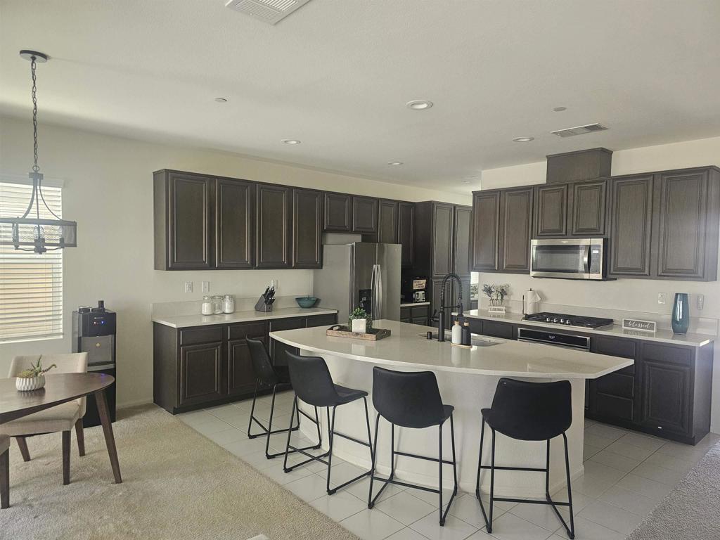 1811 Mattero Avenue Property Photo 3