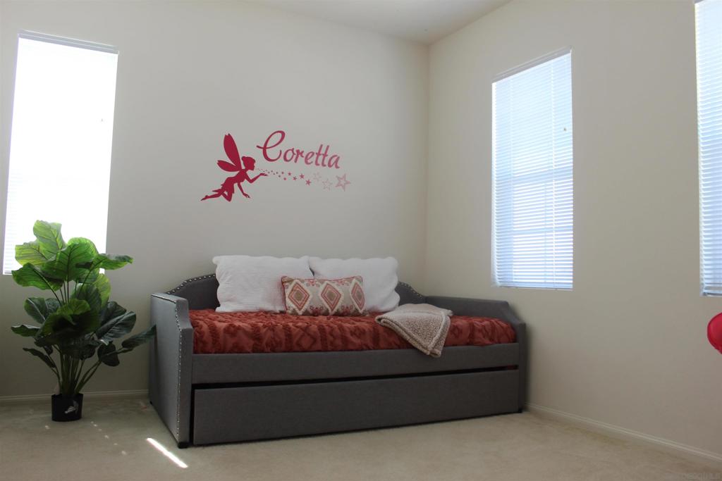 1811 Mattero Avenue Property Photo 12