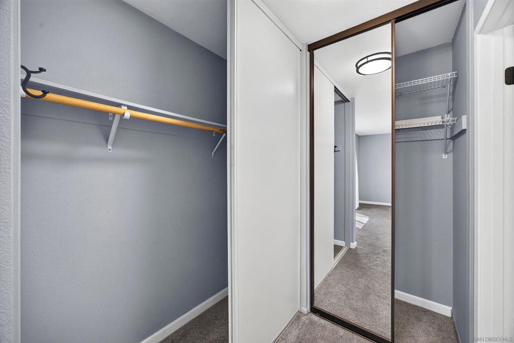260021584SD Property Photo 17