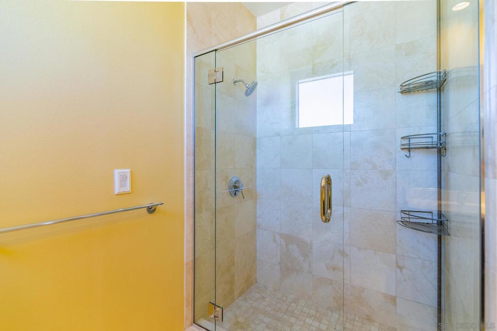 800 The Mark Ln 2301 Property Photo 14