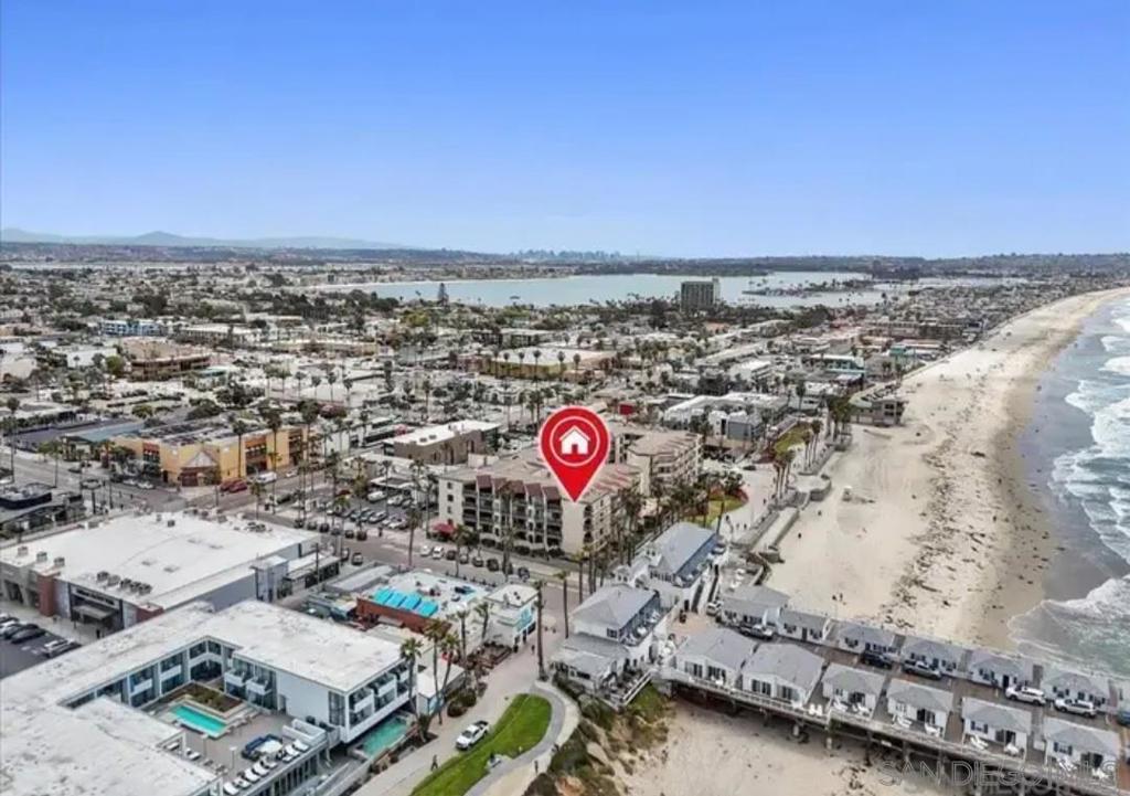 4465 Ocean Front 4 Property Photo 12