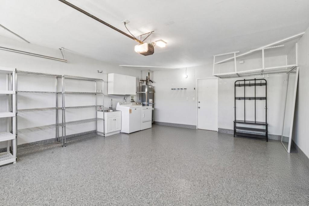 4119 Thomas St Property Photo 28