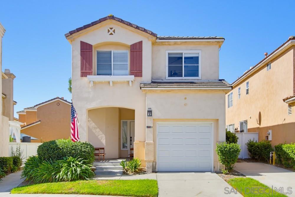 1228 La Vida Ct Property Photo 2