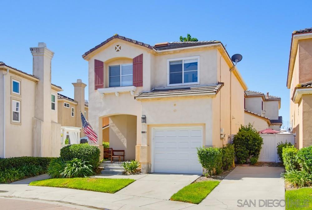 1228 La Vida Ct Property Photo 3