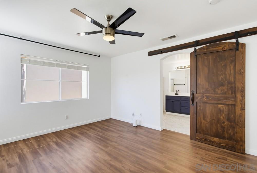 1228 La Vida Ct Property Photo 23