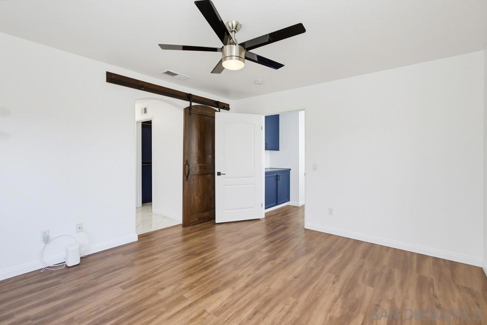 1228 La Vida Ct Property Photo 24