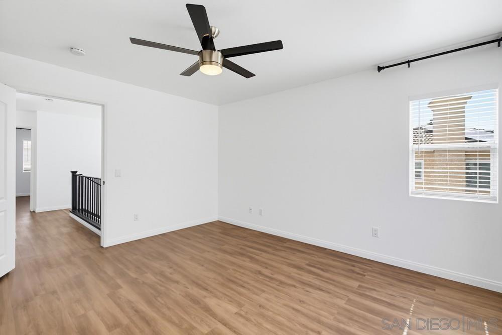 1228 La Vida Ct Property Photo 25