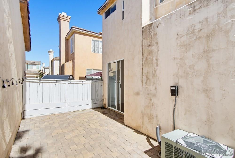 1228 La Vida Ct Property Photo 41