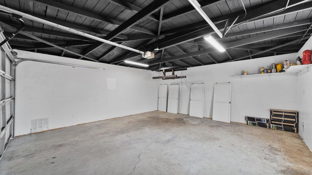 6331 Connie Property Photo 37