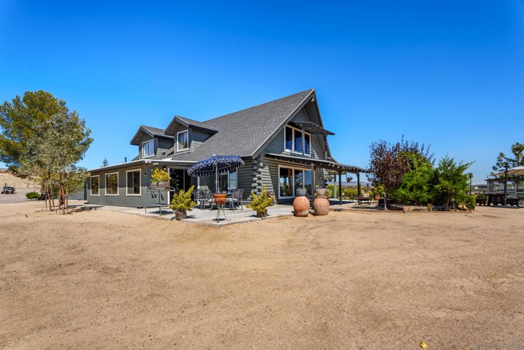 39525 Opalocka Property Photo 11