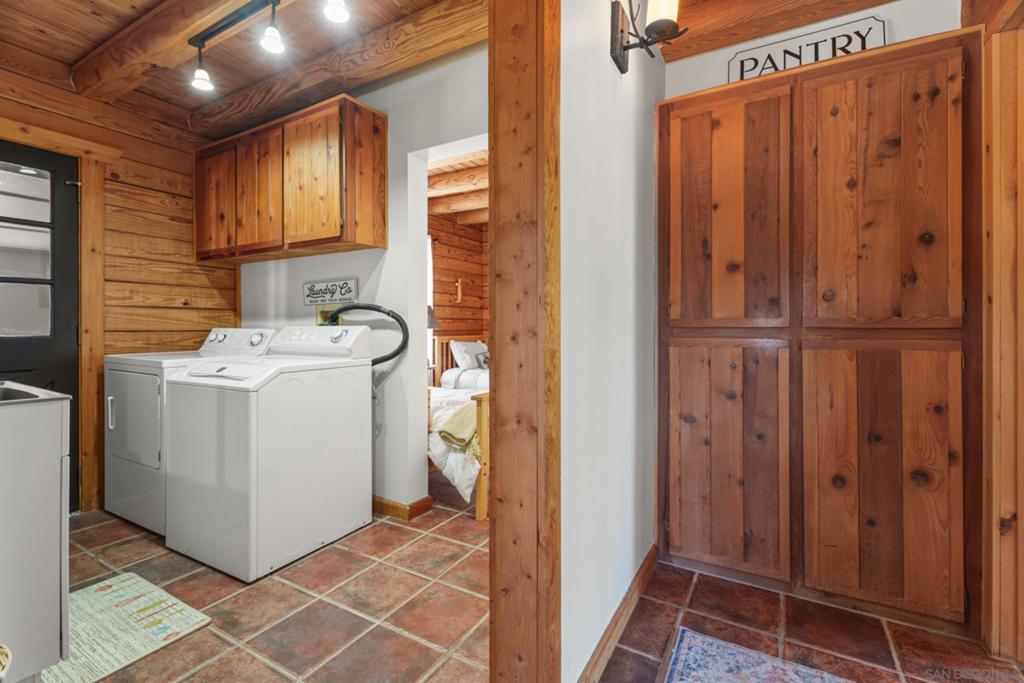 39525 Opalocka Property Photo 31