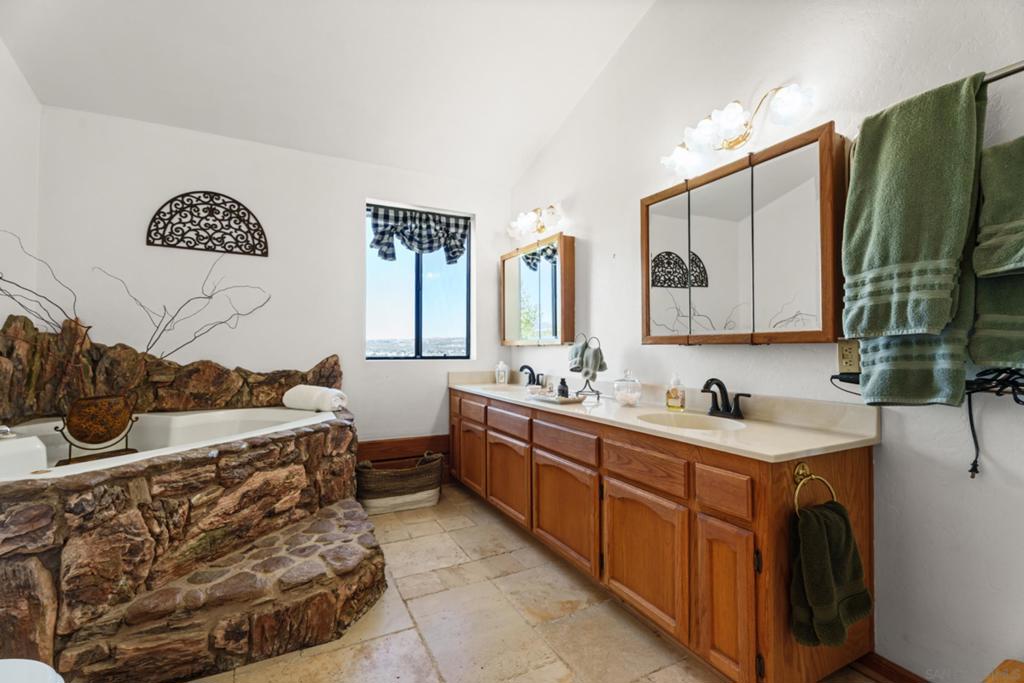 39525 Opalocka Property Photo 42