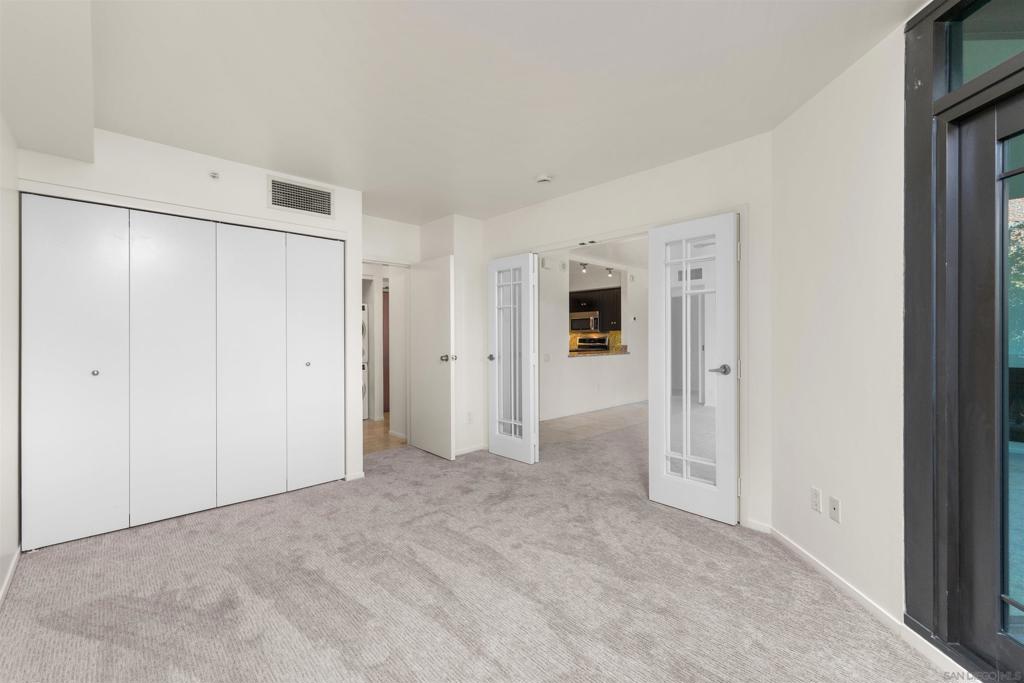 500 W Harbor 417 Property Photo 13