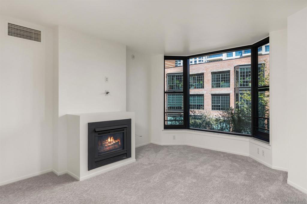 500 W Harbor 417 Property Photo 15