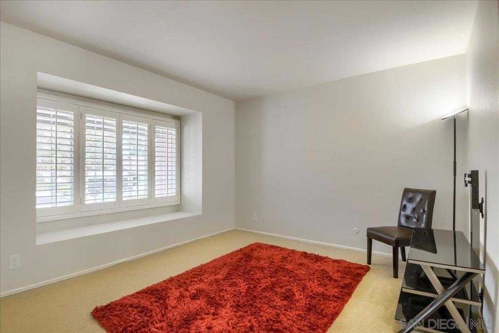 12550 Shropshire Ln Property Photo 8